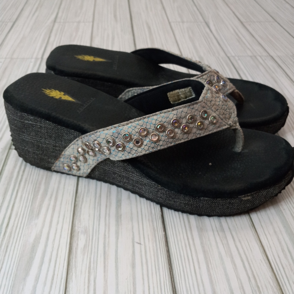Volatile Y2K Studded Gemstone Platform Wedge Sandals - Picture 4 of 10